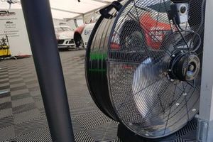 Atmosfera nel paddock