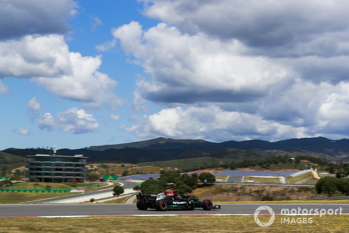 Lewis Hamilton, Mercedes W12