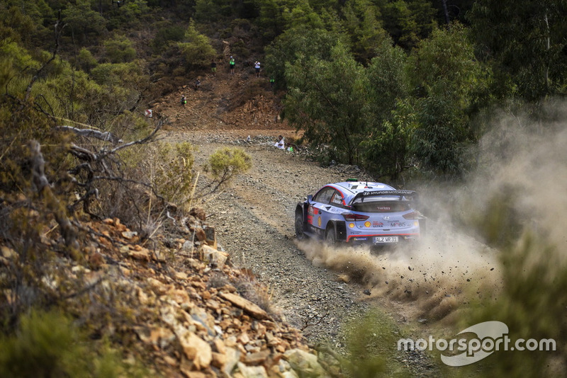 Hayden Paddon, Sebastian Marshall, Hyundai Motorsport Hyundai i20 Coupe WRC
