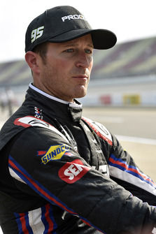 Kasey Kahne, Leavine Family Racing, Chevrolet Camaro WRL General Contractors