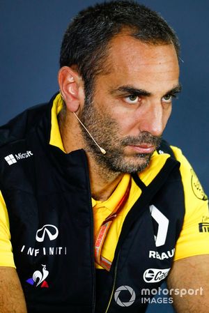 Cyril Abiteboul, directeur général de Renault Sport F1 Team lors de la conférence de presse