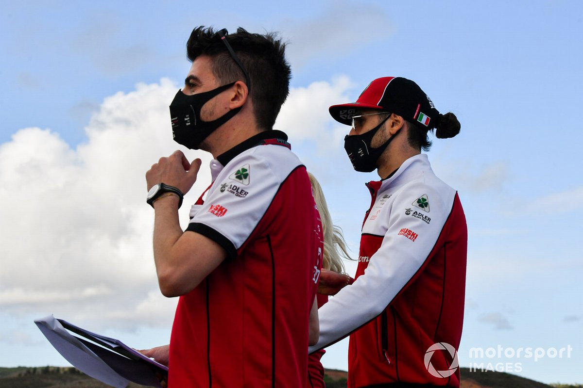 Antonio Giovinazzi, Alfa Romeo, cammina in pista
