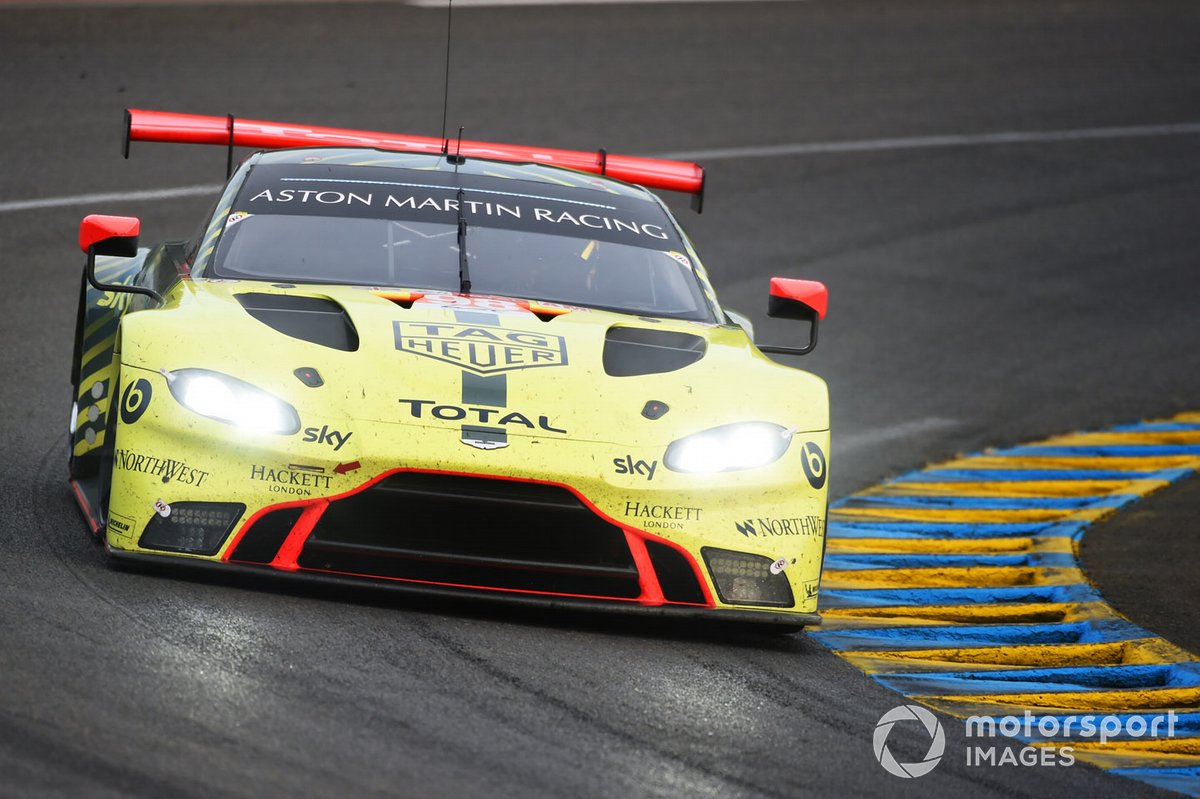 #98 Aston Martin Racing Aston Martin Vantage: Paul Dalla Lana, Augusto Farfus, Ross Gunn
