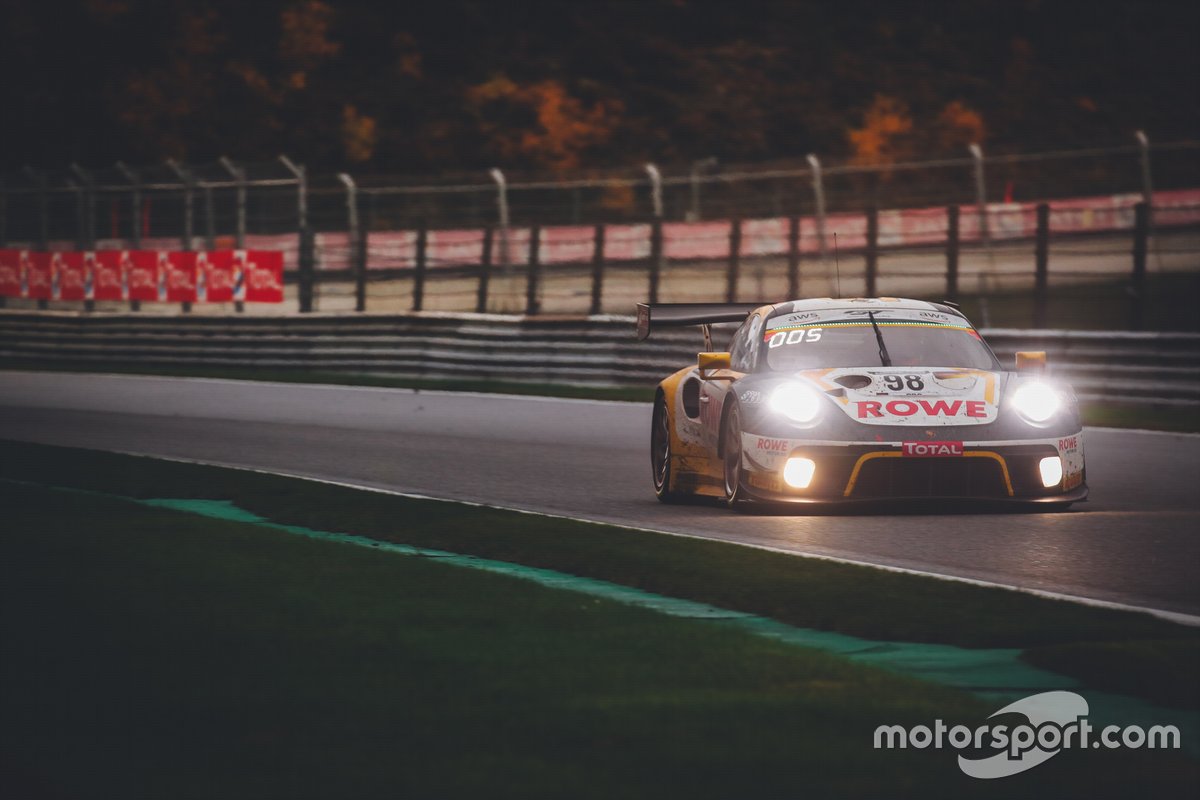 #98 ROWE Racing Porsche 911 GT3-R: Nick Tandy, Earl Bamber, Laurens Vanthoor