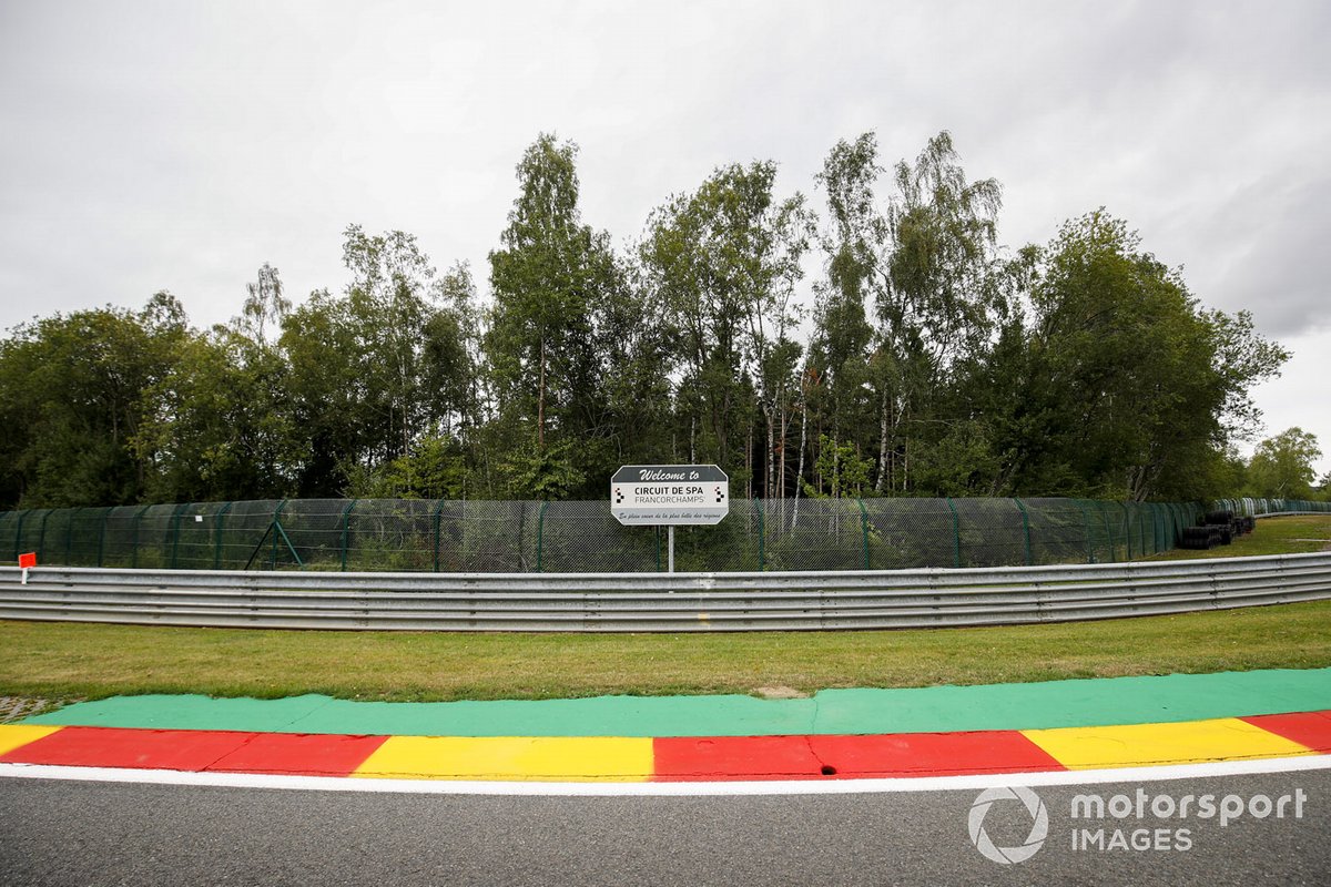 Señal de bienvenida a Spa-Francorchamps