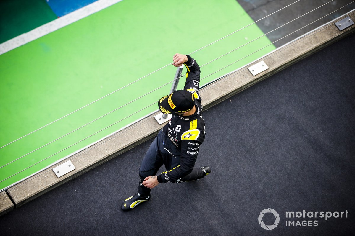 Daniel Ricciardo, Renault F1, 3rd position, arrives on the podium