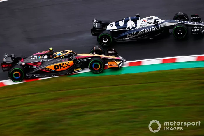 Pierre Gasly, AlphaTauri AT03, Lando Norris, McLaren MCL36