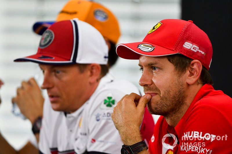 Sebastian Vettel, Ferrari e Kimi Raikkonen, Alfa Romeo Racing, Ferrari, durante la conferenza stampa
