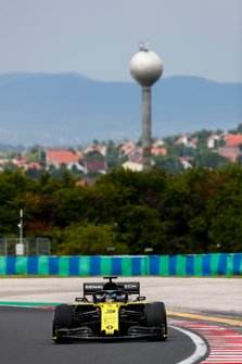 Daniel Ricciardo, Renault F1 Team R.S.19