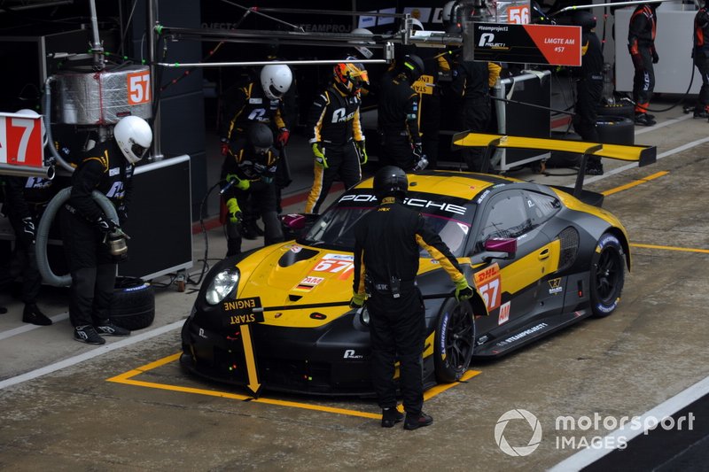 #57 Team Project 1 Porsche 911 RSR: Ben Keating, Felipe Fraga, Jeroen Bleekemolen