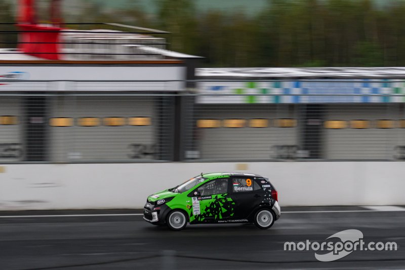 KIA PLATINUM CUP, Autodrom Most