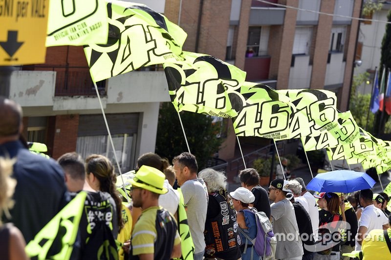 Fans of Valentino Rossi, Yamaha Factory Racing