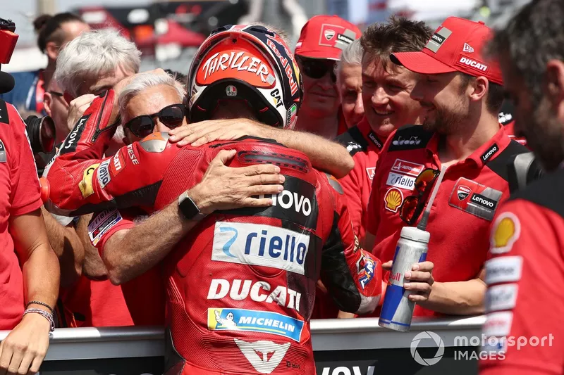 Jack Miller célèbre sa troisième place