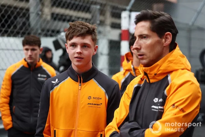Taylor Barnard, equipo McLaren de Fórmula E