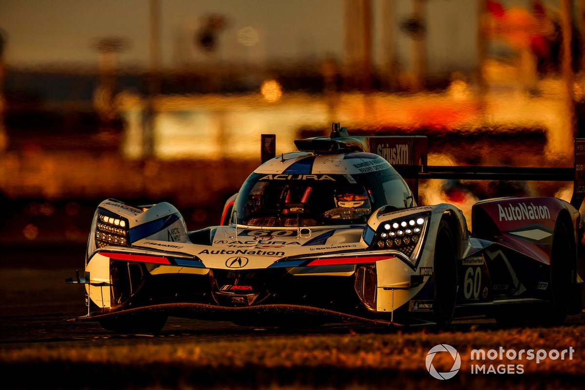 #60 Meyer Shank Racing W/Curb-Agajanian, Acura ARX-06, GTP: Colin Braun, Tom Blomqvist
