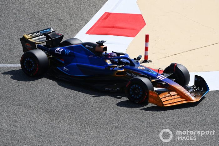 Parafina en el coche de Alex Albon, Williams FW45