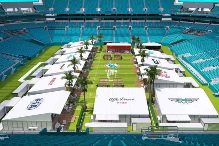 La zona de los equipos en el estadio de los Miami Dolphins para el GP de Miami de F1, el Team Village 