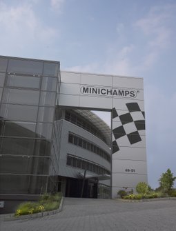 Azienda Minichamps