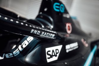 Mercedes-Benz EQ Silver Arrow 01 black livery