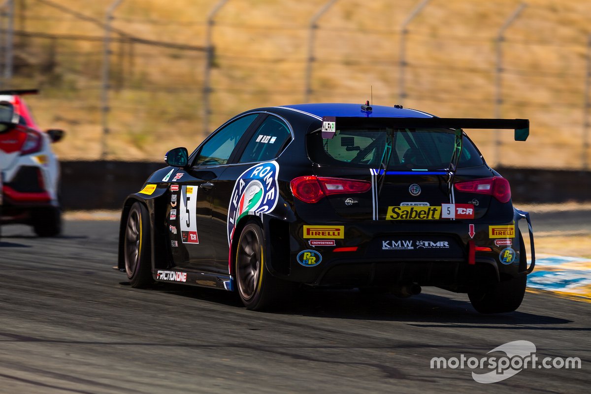 Roy Block, KMW Motorsports with TMR Engineering, Alfa Romeo Giulietta TCR