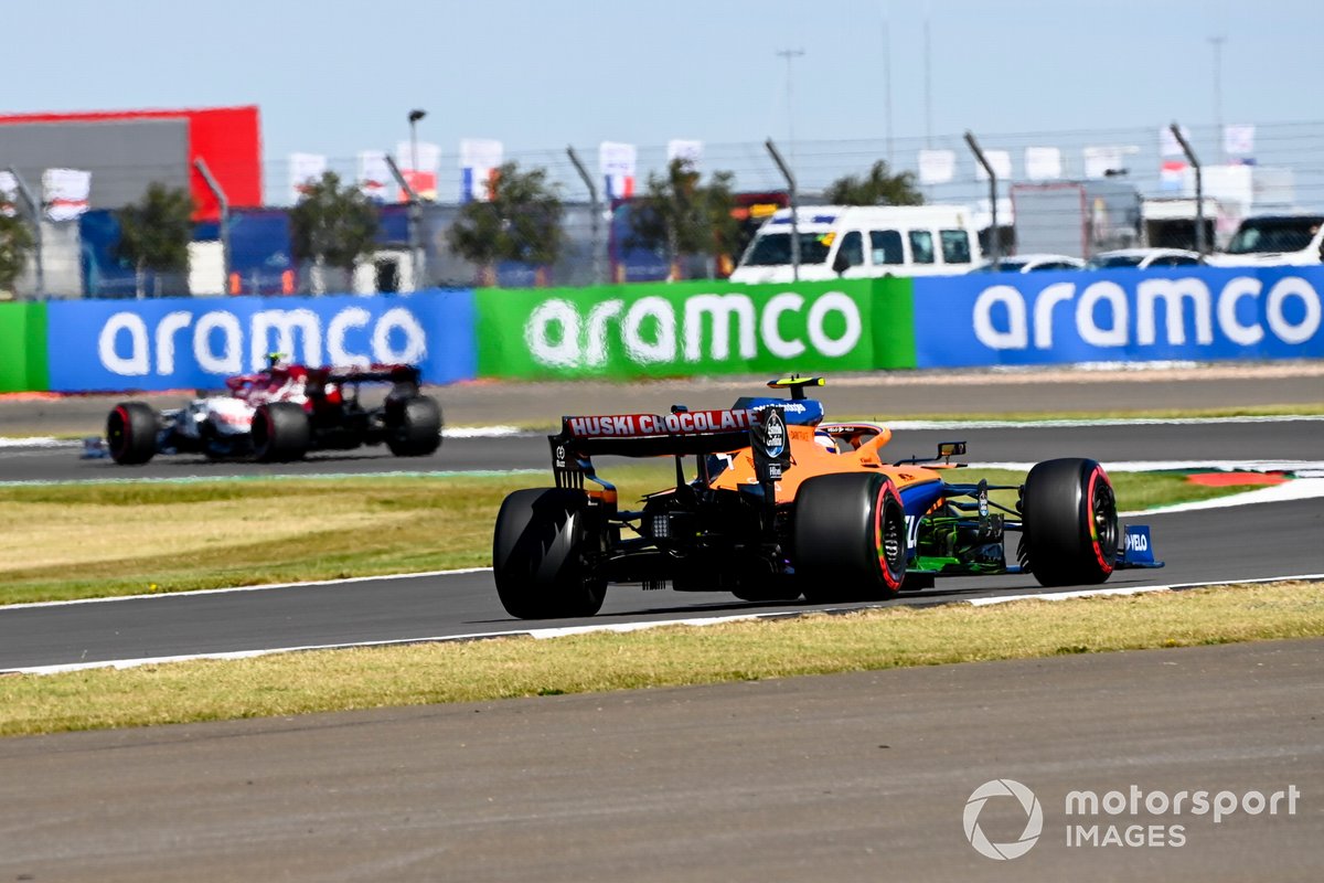 Robert Kubica, Alfa Romeo Racing C39, Lando Norris, McLaren MCL35