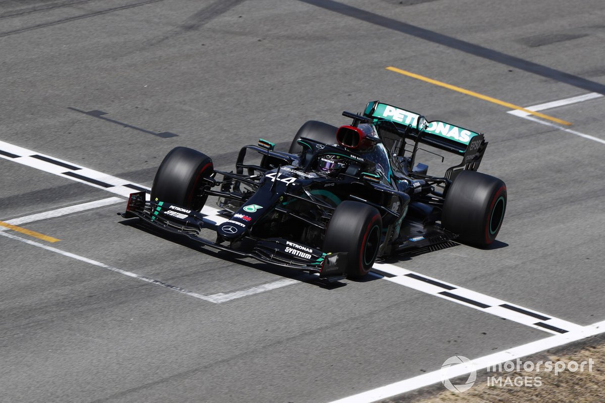 2020: Lewis Hamilton, Mercedes F1 W11 EQ Performance