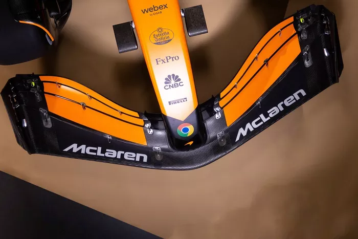 Détail McLaren MCL38
