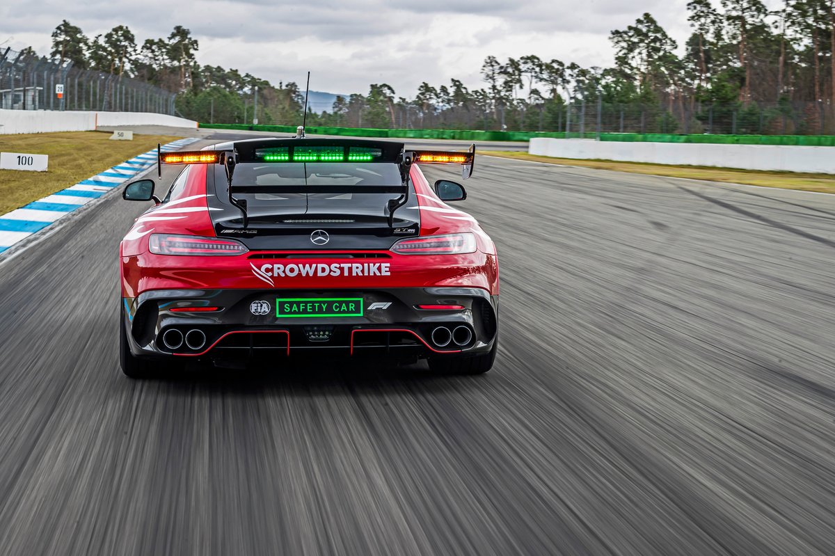 Mercedes-AMG GT Black Series F1 Safety Car