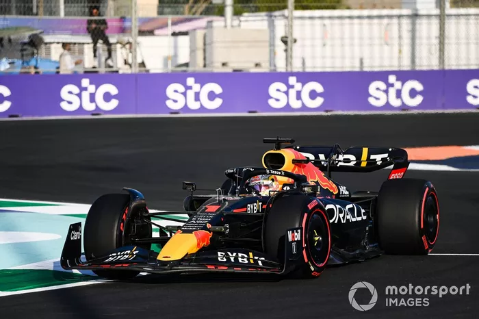Max Verstappen, Red Bull Racing RB18