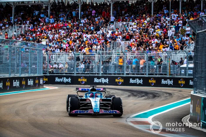 Fernando Alonso, Alpine A522
