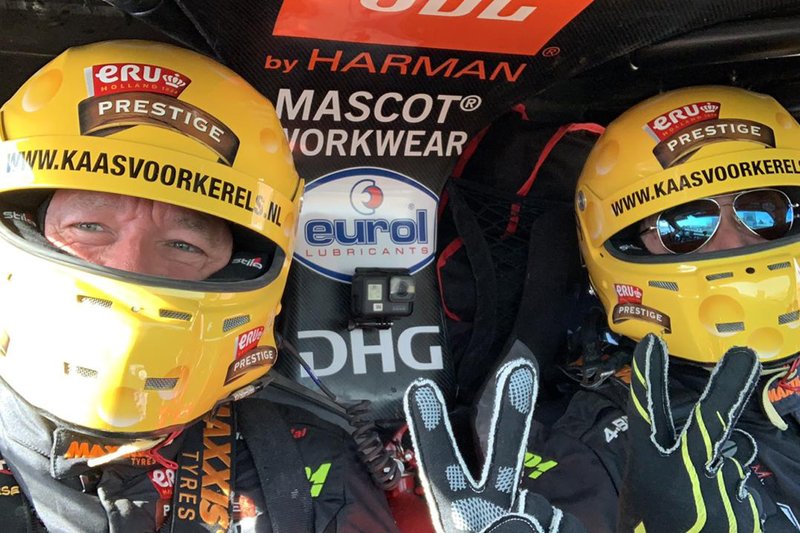#347 Jefferies and Maxxis Dakar Team: Tim Coronel, Tom Coronel
