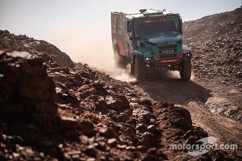 #517 Team De Rooy IVECO: Albert Llovera, Ferran Marco Alcayna, Marc Torres