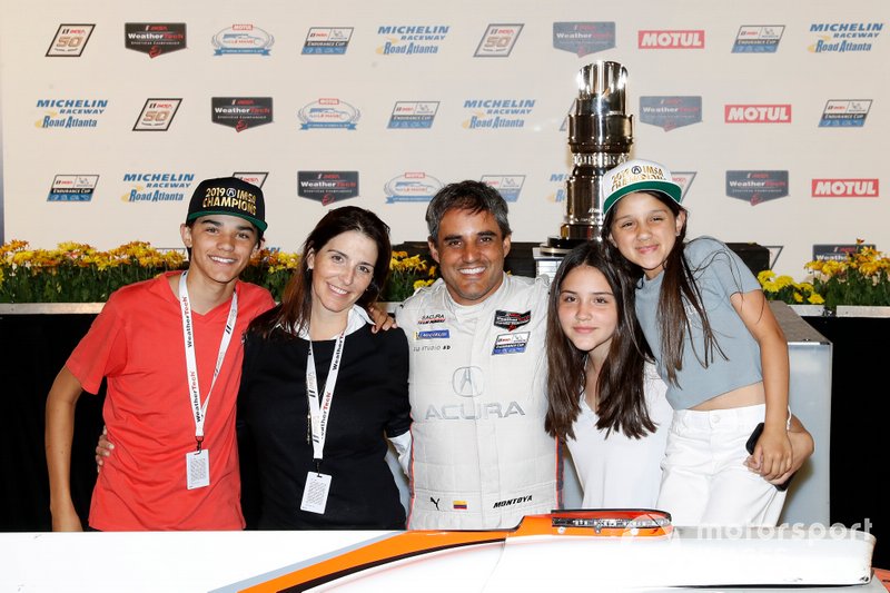 #6 Acura Team Penske Acura DPi, DPi: Juan Pablo Montoya y familia