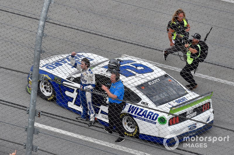 Race Winner Ryan Blaney, Team Penske, Ford Mustang