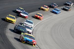 Kyle Busch, Joe Gibbs Racing, Toyota Camry M&M's