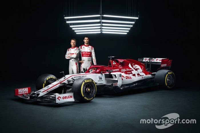 Kimi Raikkonen, Antonio Giovinazzi, Alfa Romeo Racing C39