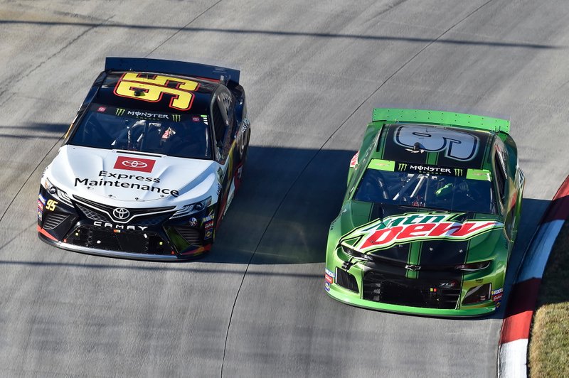 Chase Elliott, Hendrick Motorsports, Chevrolet Camaro Mountain Dew, Matt DiBenedetto, Leavine Family Racing, Toyota Camry Toyota Express Maintenance