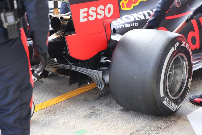 La parte trasera del Red Bull Racing RB16