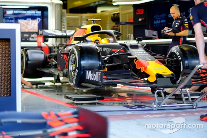 Red Bull Racing RB15