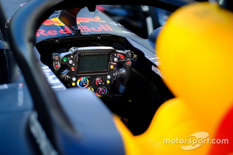 Red Bull Racing RB15