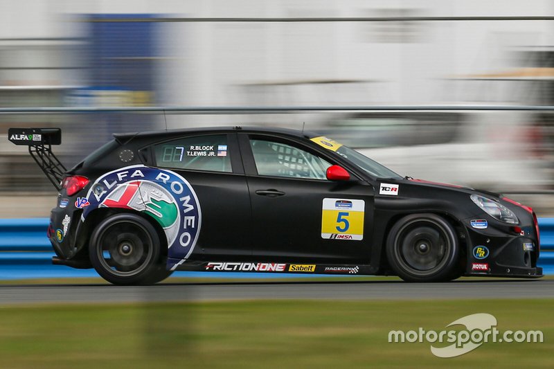 #5 Alfa Romeo Giulietta TCR, KMW Motorsports with TMR Engineering, Roy Block, Tim Lewis Jr.