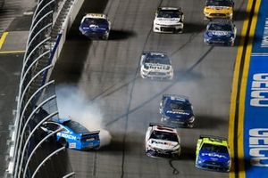 Crash of Ryan Newman, Roush Fenway Racing, Ford Mustang Koch Industries