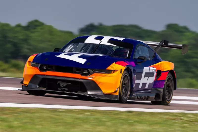 フォード・マスタングGT3