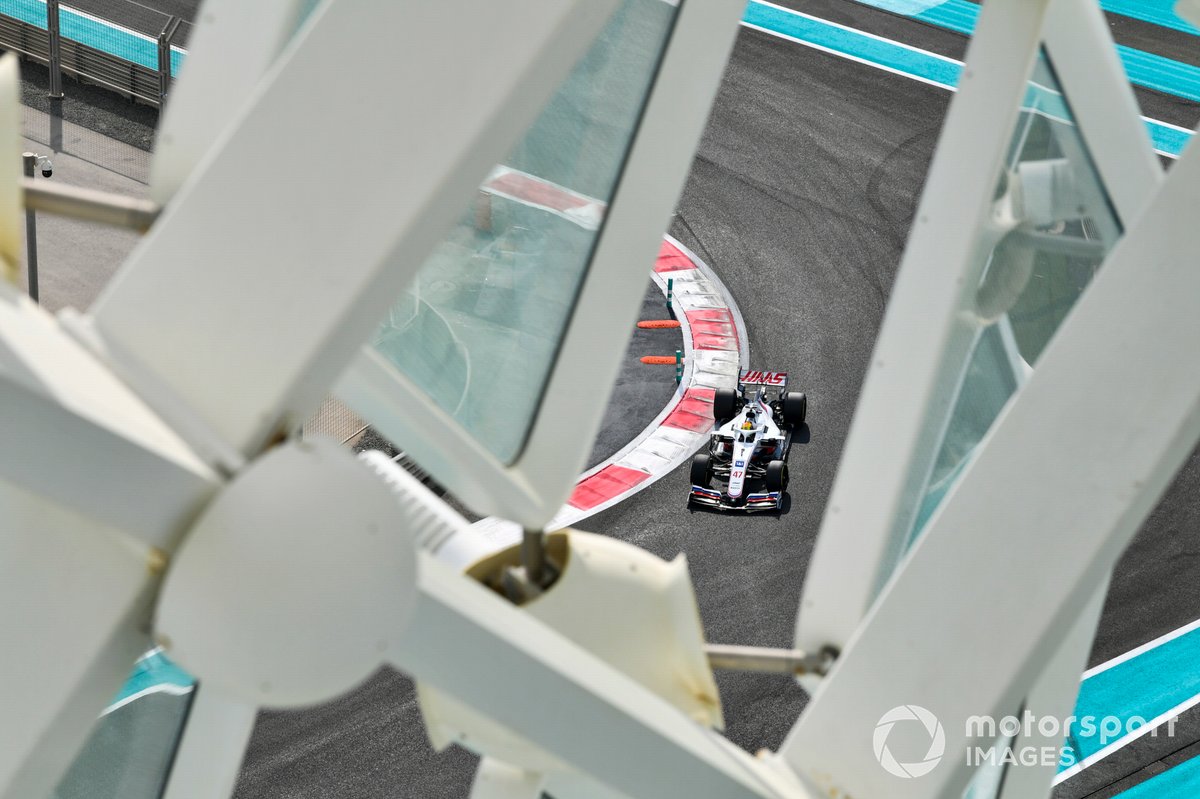 Mick Schumacher, Haas VF-21