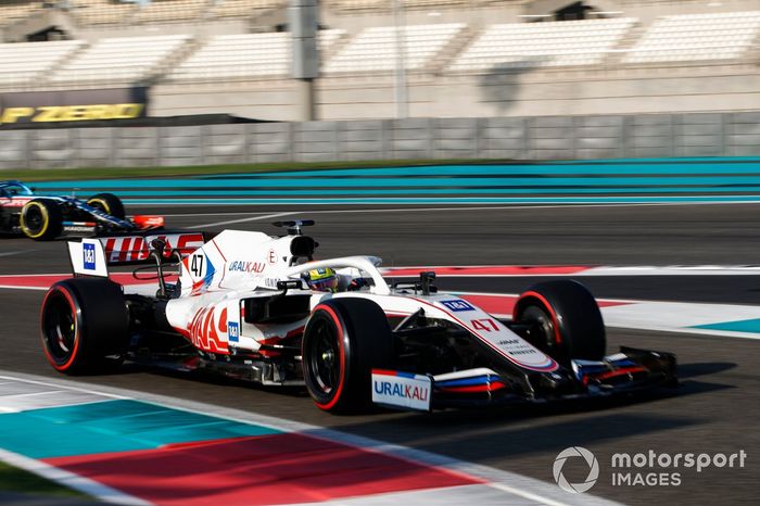 Mick Schumacher, Haas VF-21 