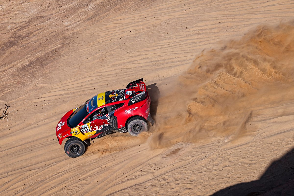 #211 Bahrain Raid Xtreme Prodrive: Sebastien Loeb, Fabian Lurquin