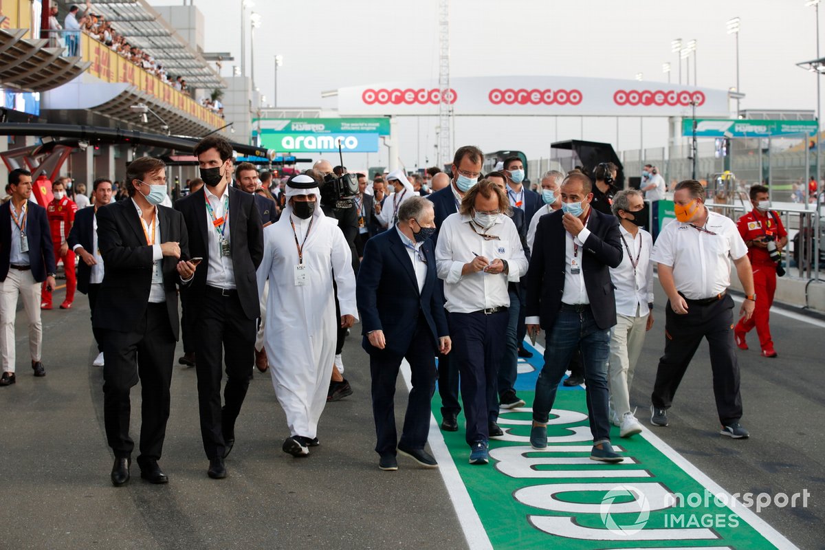 Jean Todt, Presidente de la FIA, con altos cargos e invitados
