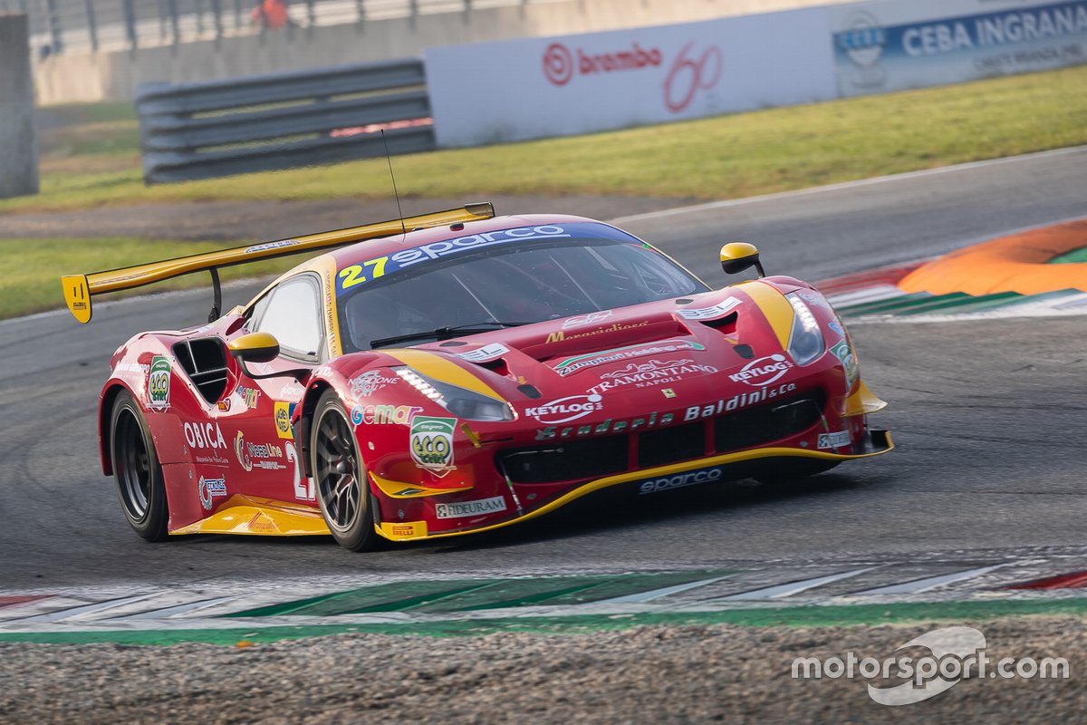 #27 Scuderia Baldini 27, Ferrari 488 GT3 Evo: Stefano Gai, Daniel Zampieri