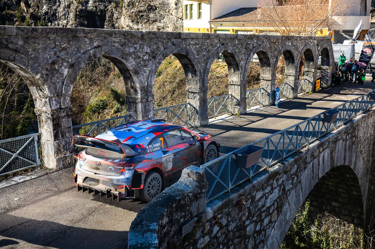 Pierre-Louis Loubet, Vincent Landais, Hyundai 2c Competition Hyundai i20 Coupe WRC