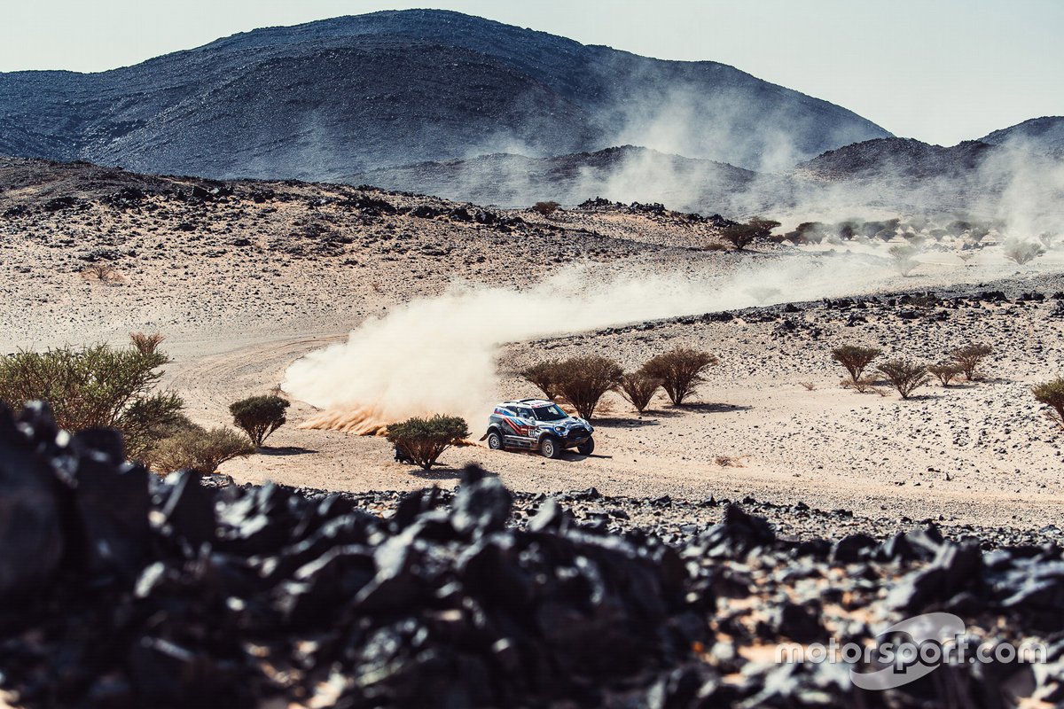 #317 X-Raid Mini JCW Rally Team Bmw: Vladimir Vasilyev, Dmitro Tsyro